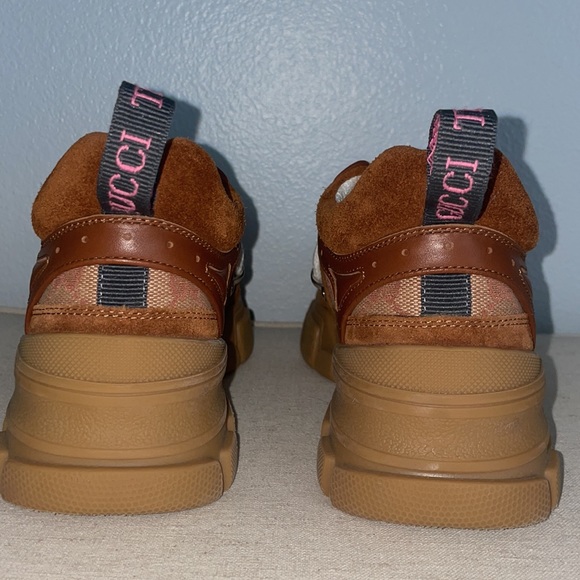 Gucci Flashtrek Sneakers in Size 32 - Picture 6 of 11